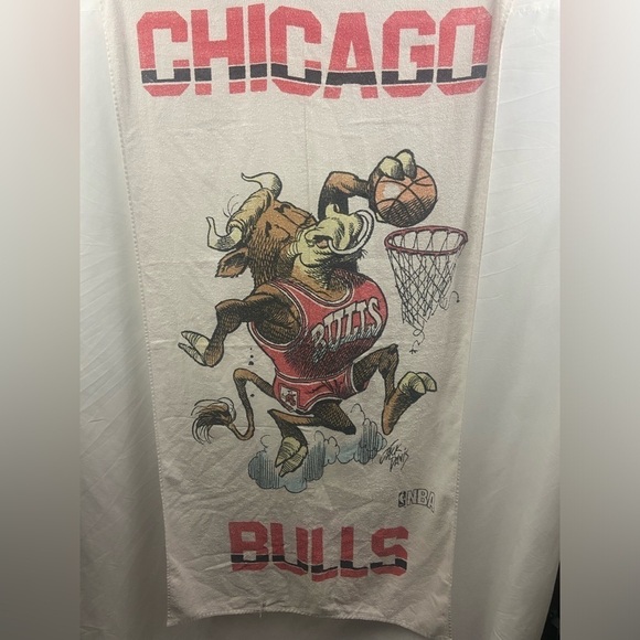 Vintage Chicago Bulls Benny The Bull Michael Jordan Beach Towel NBA Basketball - Picture 2 of 8